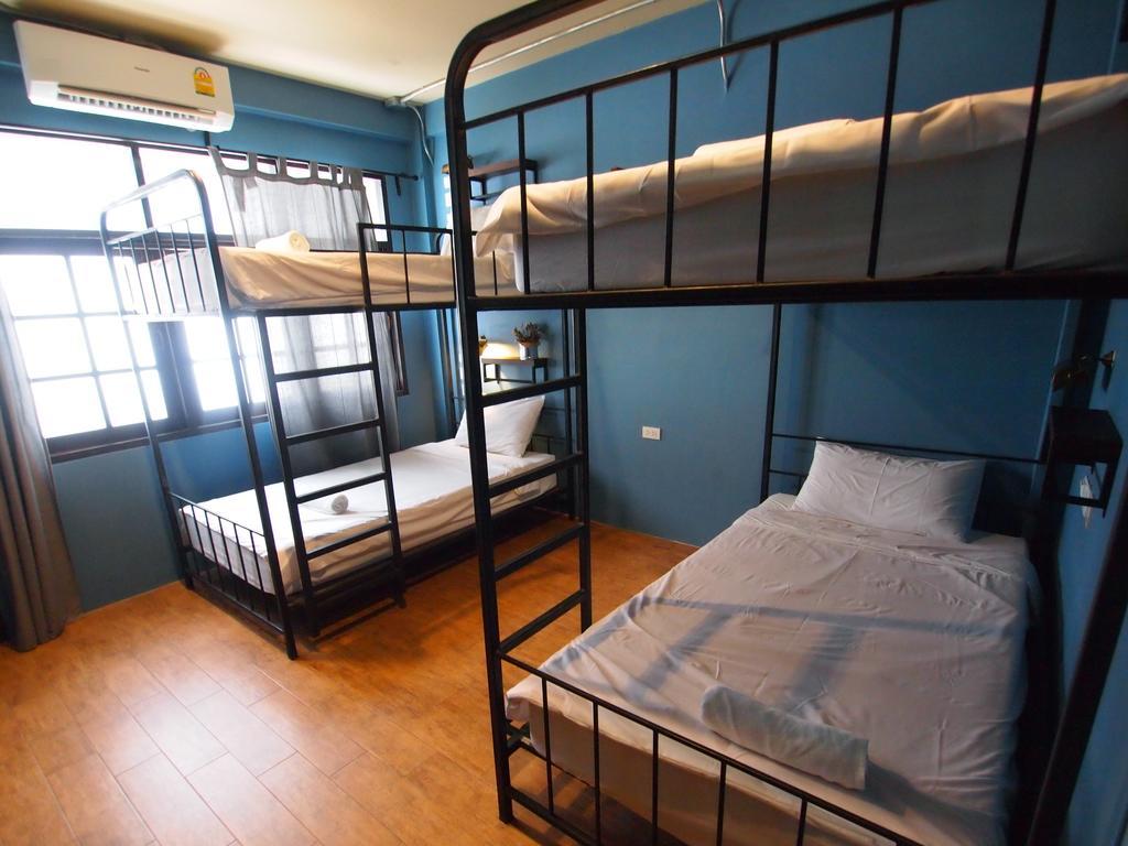 Niras Bankoc Hostel Bangkok Bagian luar foto