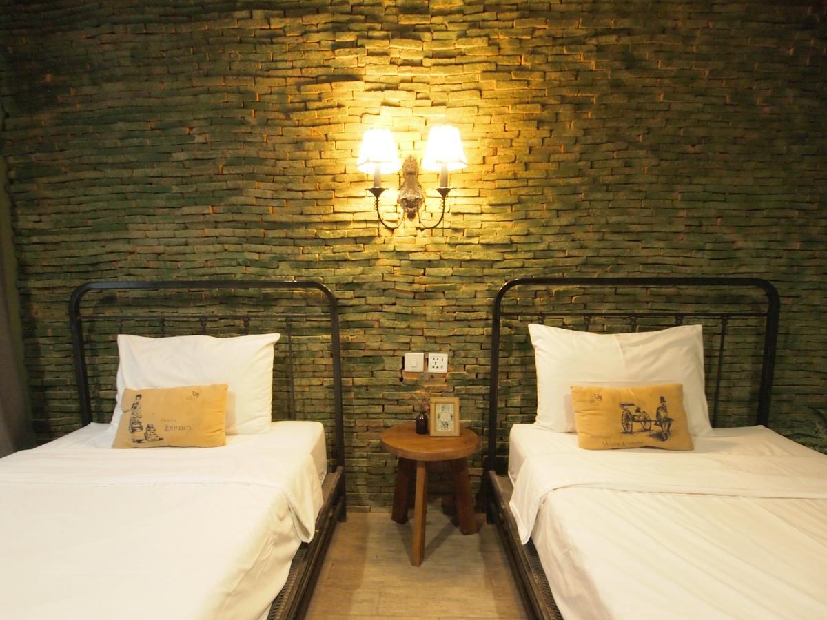 Niras Bankoc Hostel Bangkok Bagian luar foto